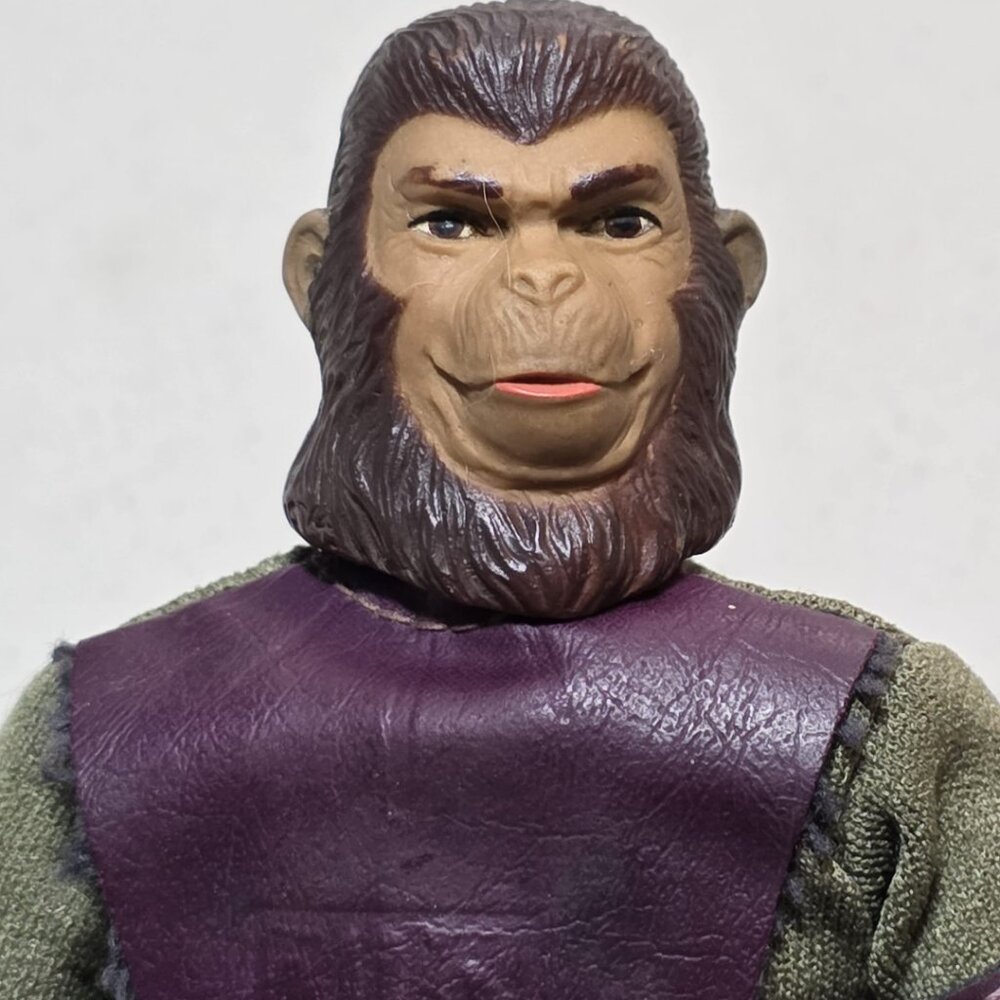 Vintage Mego Cornelius from The Planet of the Apes 70s - Picture 2 of 10